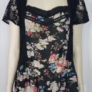 NWT Miss Me black pink green lacy floral short sleeve blouse ladies Medium